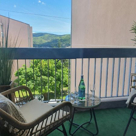 L'Exotique ! Apartment Greoux-les-Bains ภายนอก รูปภาพ